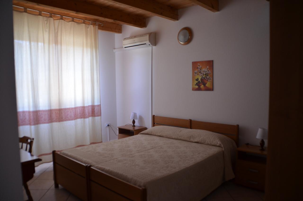 San Giovanni Suèrgiu Agriturismo Agrifoglio מראה חיצוני תמונה